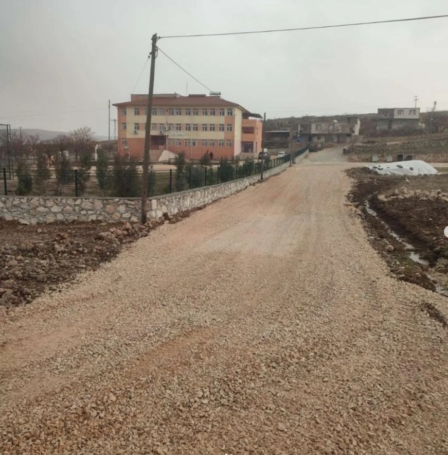 Kokulupınar Mahallesinde Okul Yolu Çalışması yapıldı
