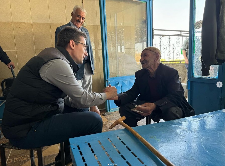 Belediye Başkan V. Yusuf Kaptanoğlu, Kokulupınar mahallesinde esnaf ziyaretinde bulundu.